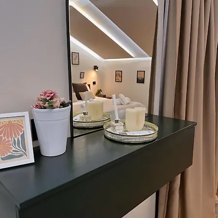 Center Blloku Modern Loft 02