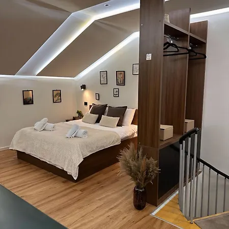 アパート Center Blloku Modern Loft 02 *